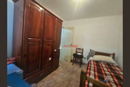 2_photo/94cef54947.5a85c5bdfef41cf9-ATLAS-fab344b9-3170-45ae-b35f-88a83d6dace5.jpg de casa à venda com 3 quartos, 120m² em Jardim Sao Roberto, Guarulhos