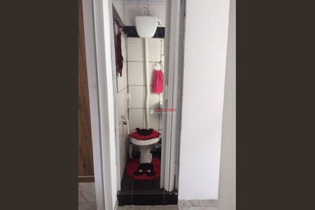 5_photo/94cef54a3d.a6e7b972090e492b-ATLAS-15c399b3-4dba-401f-8c1a-59c7fa43edf8.jpg de casa à venda com 2 quartos, 150m² em Jardim Santa Beatriz, Guarulhos