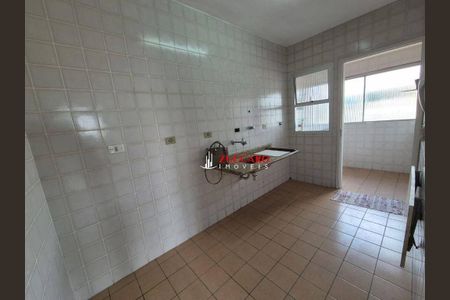 12_photo/94cef54a59.d457f8be22da684d-ATLAS-16fc4e06-3fb0-40da-ac2c-edae2e937721.jpg de apartamento à venda com 2 quartos, 120m² em Jardim Bom Clima, Guarulhos