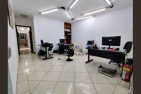 9_photo/94cef54a5b.548e2ea8c9b80c56-ATLAS-2f57cecf-63e0-43d5-8855-db41489780df.jpg de casa à venda com 4 quartos, 387m² em Jardim Bom Clima, Guarulhos