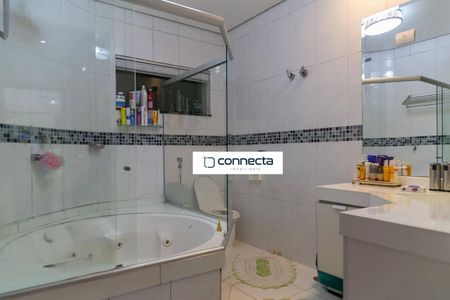 4_photo/94cef54b5b.2f15d505e37c7ac5-ATLAS-132ae400-07d4-4d4f-bed7-519099a9799e.jpg de casa à venda com 5 quartos, 369m² em Jardim Bom Clima, Guarulhos