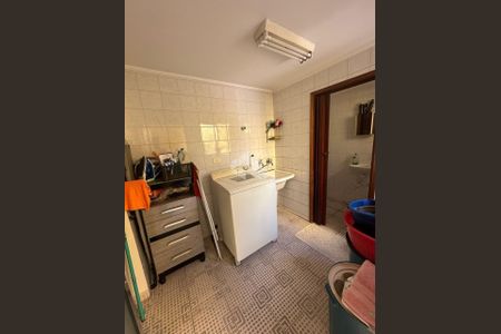 12_photo/94cef54bff.6bc6d6e3d41508d6-ATLAS-4d3a186c-898b-48fe-823a-c17b3cd040ae.jpg de casa à venda com 3 quartos, 150m² em Jardim Santa Edwirges, Guarulhos