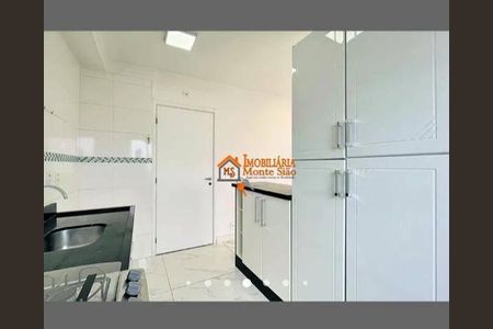 4_photo/94cef54c09.ceff8192393c33de-ATLAS-36eff954-68f2-4bdd-b36b-53da6ea1b487.jpg de apartamento à venda com 2 quartos, 44m² em Cocaia, Guarulhos