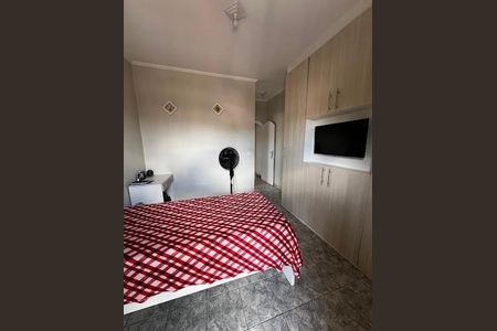 8_photo/94cef54e87.3faa1895dd9a36aa-ATLAS-744da1d9-487c-4f1c-a425-d3098bf63f2c.jpg de casa à venda com 3 quartos, 167m² em Jardim Leila, Guarulhos