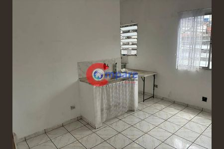 10_photo/94cef54ea1.6c623372c172fc17-ATLAS-863db39f-fd3b-41ef-aa41-20a3ed4408e0.jpg de casa para alugar com 1 quarto, 40m² em Jardim Leila, Guarulhos