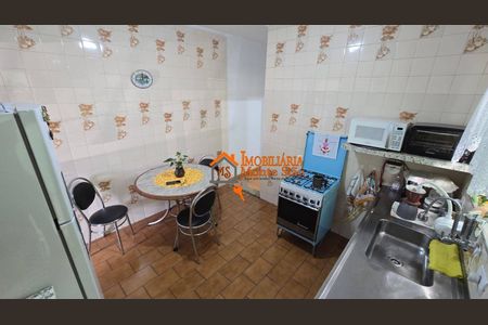 12_photo/94cef54eb5.7a69ff73eb43ff8d-ATLAS-5aa62afb-e741-4c39-b267-a05a74d43209.jpg de casa à venda com 3 quartos, 95m² em Jardim Leila, Guarulhos