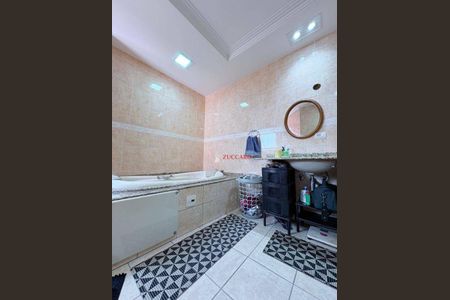 38_photo/94cef54f01.eaaf4b77f52f95fe-ATLAS-39493045-f1d6-499b-abdc-17d17a36ee2b.jpg de casa à venda com 4 quartos, 268m² em Jardim Pinhal, Guarulhos