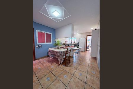 12_photo/94cef54f01.eaaf4b77f52f95fe-ATLAS-ffb324e3-4d34-45ea-9919-368cf7bb0e3a.jpg de casa à venda com 4 quartos, 268m² em Jardim Pinhal, Guarulhos