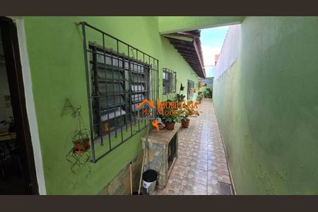 10_photo/94cef54f33.ceff8192393c33de-ATLAS-978279b2-e027-4719-8ce4-4824aeee966f.jpg de casa à venda com 3 quartos, 95m² em Jardim Leila, Guarulhos