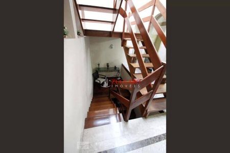 5_photo/94cef54f81.88f450c3c48c9cc5-ATLAS-2ca64fbb-e428-4686-8899-fa25f00691d5.jpg de casa à venda com 4 quartos, 365m² em Jardim Maia, Guarulhos