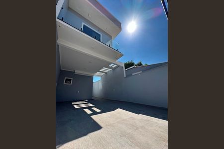 4_photo/94cef5526d.484882fc9d75cc8d-ATLAS-9f201dbd-645f-4ab3-bd07-846867140e7e.jpg de casa à venda com 3 quartos, 160m² em Jardim Santa Barbara, Guarulhos