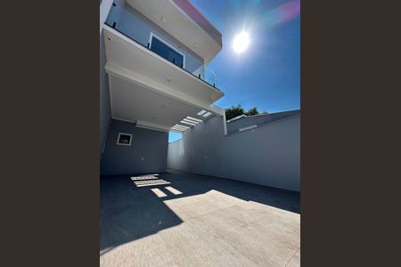 1_photo/94cef5526d.484882fc9d75cc8d-ATLAS-d8b08ece-fbab-4b15-a425-d8f23f5421a2.jpg de casa à venda com 3 quartos, 160m² em Jardim Santa Barbara, Guarulhos