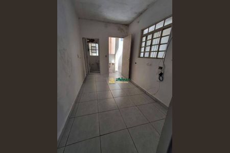 11_photo/94cef5526d.ac89fd409f1a6758-ATLAS-9627e7f2-5429-4271-83d2-e45e11d2b41d.jpg de casa à venda com 4 quartos, 134m² em Jardim Santa Barbara, Guarulhos