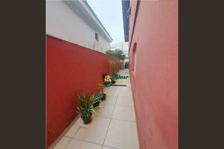 6_photo/94cef553c7.4e57a831a44d1c29-ATLAS-046b9a9c-495a-4e17-95d3-37eafc56b196.jpg de casa à venda com 3 quartos, 98m² em Jardim Santa Edwirges, Guarulhos