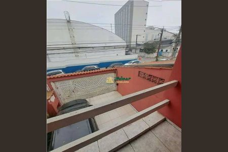 14_photo/94cef553c7.4e57a831a44d1c29-ATLAS-bf7cd449-2d11-4274-8053-5cff6a63d359.jpg de casa à venda com 3 quartos, 98m² em Jardim Santa Edwirges, Guarulhos