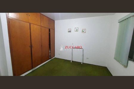 9_photo/94cef553cf.2c9577e84ad36a88-ATLAS-16d71fe2-2ace-482e-bfaa-275a8ba020c4.jpg de casa para alugar com 3 quartos, 295m² em Vila Camargos, Guarulhos