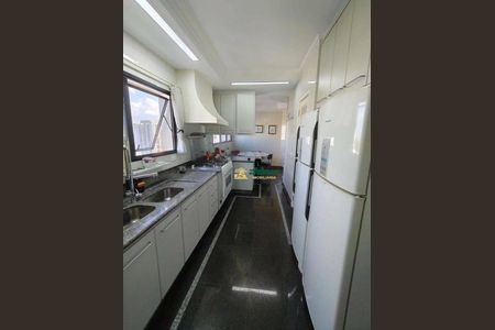 4_photo/94cef556ab.579ce6fbebb5ed3c-ATLAS-0d1f022b-eb1a-4e3d-ac36-04e482e1a3de.jpg de apartamento à venda com 4 quartos, 254m² em Camargos, Guarulhos