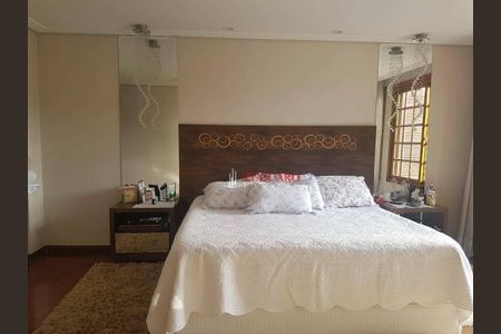 3_photo/94cef5570f.a15f321e408d66f6-ATLAS-325c4a6d-88e1-4a7a-abbc-47fcdca7bec7.jpg de casa à venda com 4 quartos, 434m² em Jardim São Paulo, Guarulhos