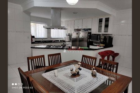 12_photo/94cef55747.f7ef23318e3dd9b6-ATLAS-3650553f-2d96-40a9-83c5-69836a58f7d0.jpg de casa à venda com 3 quartos, 430m² em Jardim São Paulo, Guarulhos
