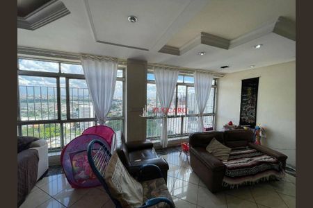 2_photo/94cef558f9.2faf443287634d09-ATLAS-e3e4bfb2-157e-4b6b-8753-cca96006fb1d.jpg de apartamento à venda com 4 quartos, 232m² em Centro, Guarulhos