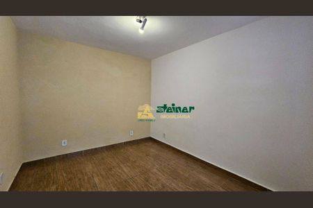 3_photo/94cef55db7.0f60d9f25b8733d0-ATLAS-0e7a0454-5e6b-4fe0-906f-b5fb01afa7c2.jpg de casa para alugar com 6 quartos, 260m² em Jardim Guarulhos, Guarulhos