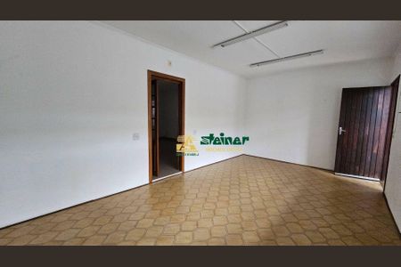 7_photo/94cef55db7.0f60d9f25b8733d0-ATLAS-4ad01564-b743-46cc-91f5-6239057a2d34.jpg de casa para alugar com 6 quartos, 260m² em Jardim Guarulhos, Guarulhos