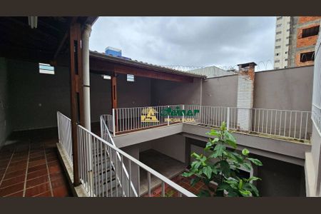 9_photo/94cef55db7.0f60d9f25b8733d0-ATLAS-8da94adc-50cb-4d80-b2fe-08811a9a19aa.jpg de casa para alugar com 6 quartos, 260m² em Jardim Guarulhos, Guarulhos