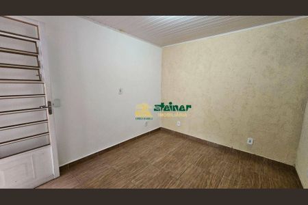 37_photo/94cef55db7.0f60d9f25b8733d0-ATLAS-a822efa2-4066-4e92-9182-a4ed2d17ebd5.jpg de casa para alugar com 6 quartos, 260m² em Jardim Guarulhos, Guarulhos