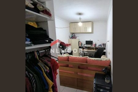 8_photo/94cef5617b.cb2272fcfeb20142-ATLAS-b2f9220d-76ec-430a-8d2a-d622d206f091.jpg de casa à venda com 3 quartos, 200m² em Vila das Palmeiras, Guarulhos