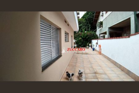 6_photo/94cef562e1.12457e0421fc23dd-ATLAS-26b4300c-10da-4a8c-8fa0-ea0bd29ed59f.jpg de casa à venda com 4 quartos, 193m² em Vila Augusta, Guarulhos