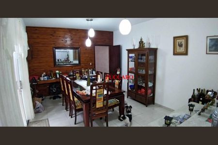 9_photo/94cef562e1.12457e0421fc23dd-ATLAS-31016ba7-d03e-4cf0-9181-5e0d25548ed1.jpg de casa à venda com 4 quartos, 193m² em Vila Augusta, Guarulhos
