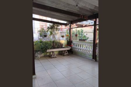 2_photo/94cef562e1.741ed95445e0e113-ATLAS-159fce40-d908-4c68-b3ff-e61a236cc2f1.jpg de casa à venda com 3 quartos, 246m² em Vila Augusta, Guarulhos