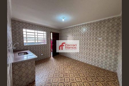 11_photo/94cef5637f.2832257cbb3df2c4-ATLAS-28bf7ce9-efb2-4172-b59e-0649b62b78fa.jpg de casa à venda com 2 quartos, 110m² em Jardim Nazaret, Guarulhos