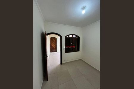 4_photo/94cef563a7.5564e16b2c01dcfa-ATLAS-2ecb0166-4d9f-490d-a661-aaf2ed1786be.jpg de casa à venda com 3 quartos, 127m² em Vila Augusta, Guarulhos