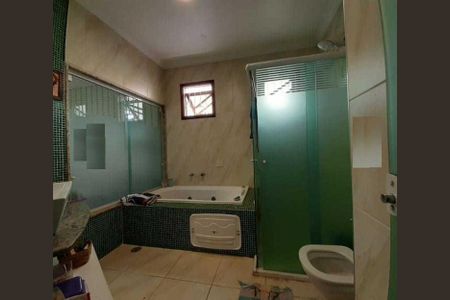 4_photo/94cef565d9.b2be83120ca6a1f2-ATLAS-b8360618-a7b8-4ef2-8a5d-8cf587f80fa9.jpg de casa à venda com 5 quartos, 371m² em Vila Paulista, Guarulhos