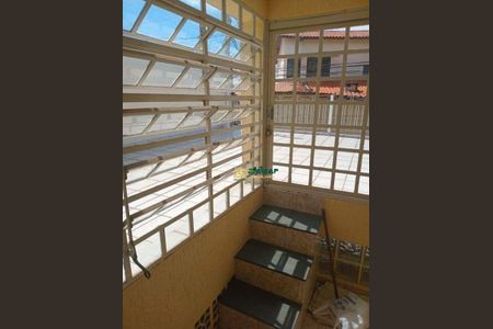 8_photo/94cef565d9.e4c78b7e92240f75-ATLAS-45ac1f83-0cf7-49bf-8cce-4c57bd53f93e.jpg de casa à venda com 2 quartos, 300m² em Vila Paulista, Guarulhos