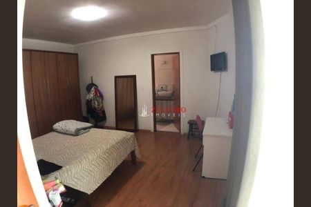 3_photo/94cef56663.17e9fbefd5a8f0a8-ATLAS-0e6ca51c-a733-4d15-be43-4ae47a7387cf.jpg de casa à venda com 3 quartos, 434m² em Vila Moreira, Guarulhos