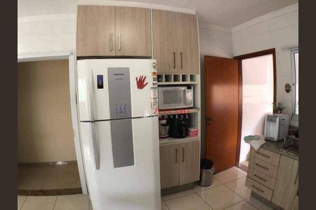 8_photo/94cef56663.17e9fbefd5a8f0a8-ATLAS-2129cab5-3742-419b-8605-8c2a90eec39b.jpg de casa à venda com 3 quartos, 434m² em Vila Moreira, Guarulhos