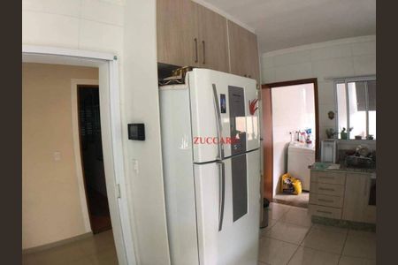 18_photo/94cef56663.17e9fbefd5a8f0a8-ATLAS-a85f9adc-0330-4644-899e-d15d3a806d53.jpg de casa à venda com 3 quartos, 434m² em Vila Moreira, Guarulhos