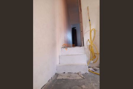 3_photo/94cef566e1.ceff8192393c33de-ATLAS-e49e80d9-9557-49ea-9677-4e6355abe1b1.jpg de casa à venda com 4 quartos, 90m² em Vila Pedro Moreira, Guarulhos