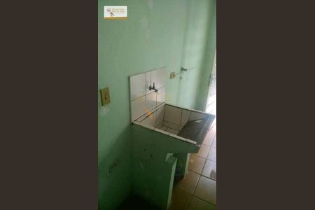 8_photo/94cef566f3.ceff8192393c33de-ATLAS-498e53bf-85c2-4f22-b654-ba9ce21d3635.jpg de casa à venda com 5 quartos, 220m² em Vila Pedro Moreira, Guarulhos