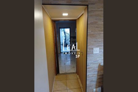 4_photo/94cef567ed.97c12dc69b7c7f61-ATLAS-c7c930a3-6fb4-4a0d-b385-aeb964e1e9d1.jpg de casa à venda com 2 quartos, 98m² em Vila Tijuco, Guarulhos