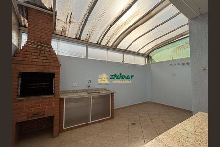 1_photo/94cef569d7.7c2e386fbbd2f2f7-ATLAS-55b69a13-7d99-4b6c-88c6-9ef564968331.jpg de casa à venda com 3 quartos, 117m² em Jardim Zaira, Guarulhos