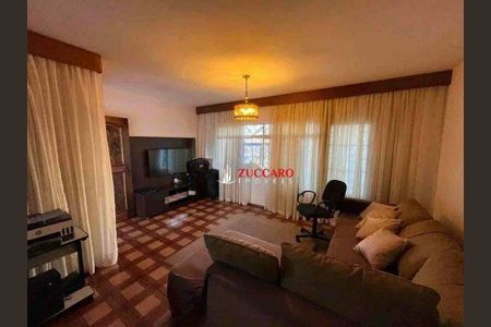 31_photo/94cef56adf.2d8dcea61abd16ff-ATLAS-90f17fa6-a308-4417-8624-f1d80b8d6b22.jpg de casa para alugar com 3 quartos, 236m² em Vila Progresso, Guarulhos