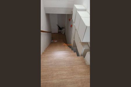 4_photo/94cef56b3b.ceff8192393c33de-ATLAS-36aae5cd-7b9a-4913-8bdb-eaee5547ad69.jpg de casa à venda com 2 quartos, 102m² em Vila Silveira, Guarulhos