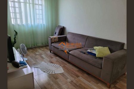 5_photo/94cef56b3b.ceff8192393c33de-ATLAS-430f8768-5b17-4f5b-a4b7-e64d719a7f5a.jpg de casa à venda com 2 quartos, 102m² em Vila Silveira, Guarulhos