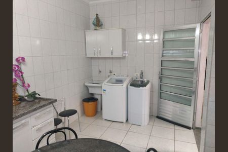 9_photo/94cef56b81.395da1f60dd0ce03-ATLAS-7c45b88e-3407-4e42-a8d5-3e6de38377bc.jpg de casa à venda com 3 quartos, 191m² em Jardim Gopouva, Guarulhos