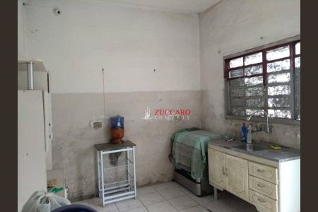 2_photo/94cef56c6b.ee8ea0fa195b796b-ATLAS-44bbbb1d-34e8-424d-8c2d-99e56edba4a9.jpg de casa à venda com 1 quarto, 60m² em Gopouva, Guarulhos