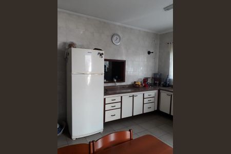 17_photo/94cef56d53.a824f5d462c04ebd-ATLAS-1528d063-788d-4476-8e84-d7d13dca20f3.jpg de casa à venda com 3 quartos, 350m² em Jardim Gumercindo, Guarulhos