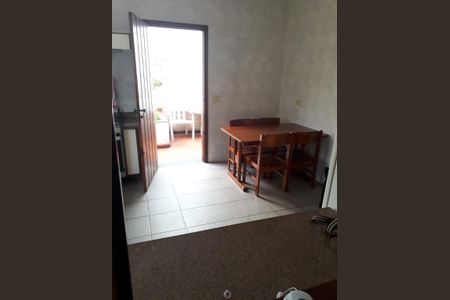 22_photo/94cef56d53.a824f5d462c04ebd-ATLAS-2f7fc2a2-6b70-403f-93eb-b99f539c746b.jpg de casa à venda com 3 quartos, 350m² em Jardim Gumercindo, Guarulhos